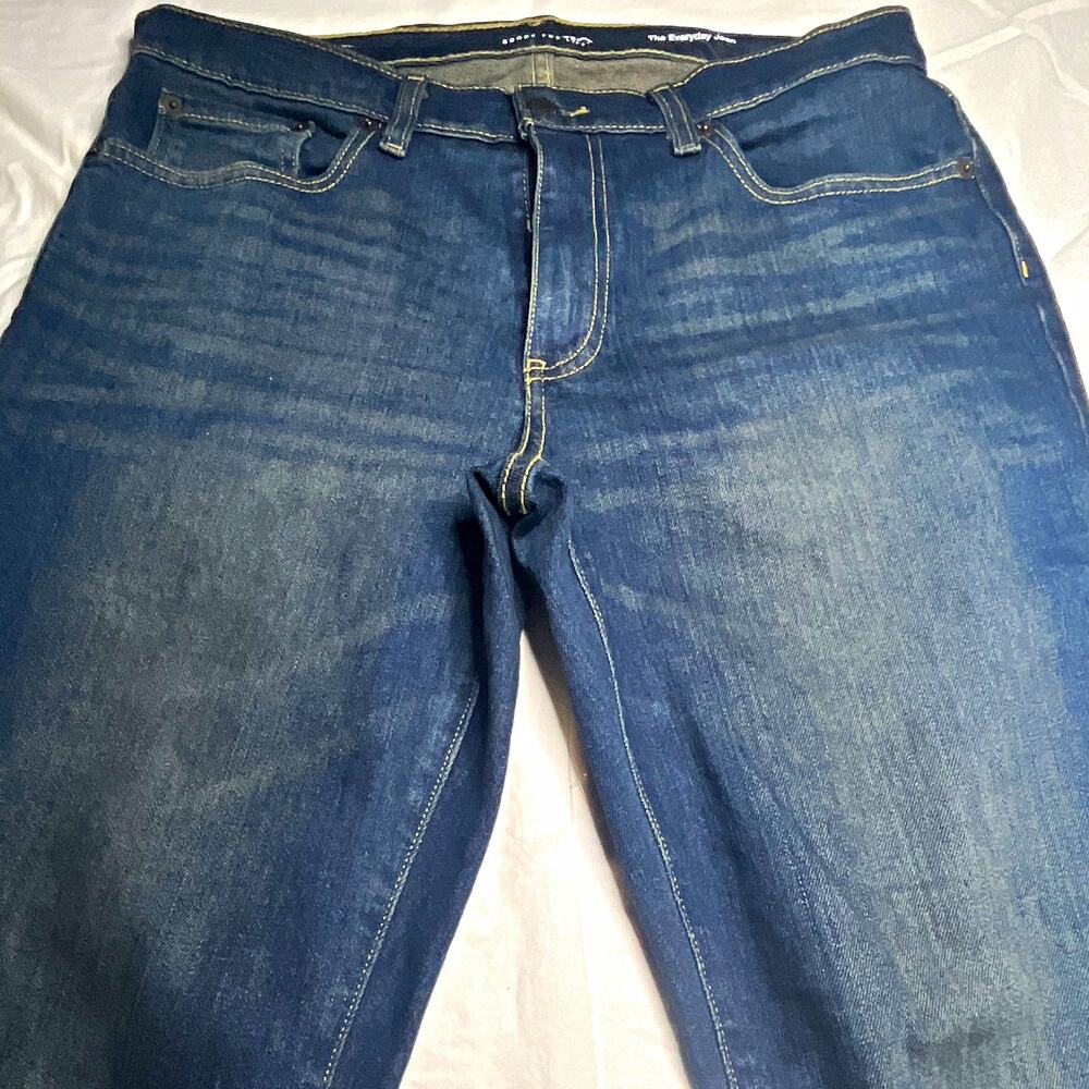 SONOMA Goods For Life The Everyday Jean Men's Slim Straight Medium Wash Denim